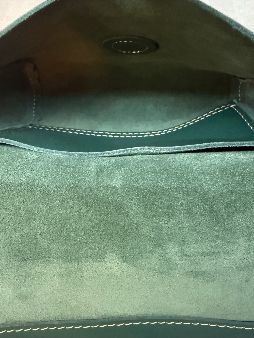 Portland leather Metro, mini Crossbody sea glass, green leather magnetic closure - Picture 11 of 12